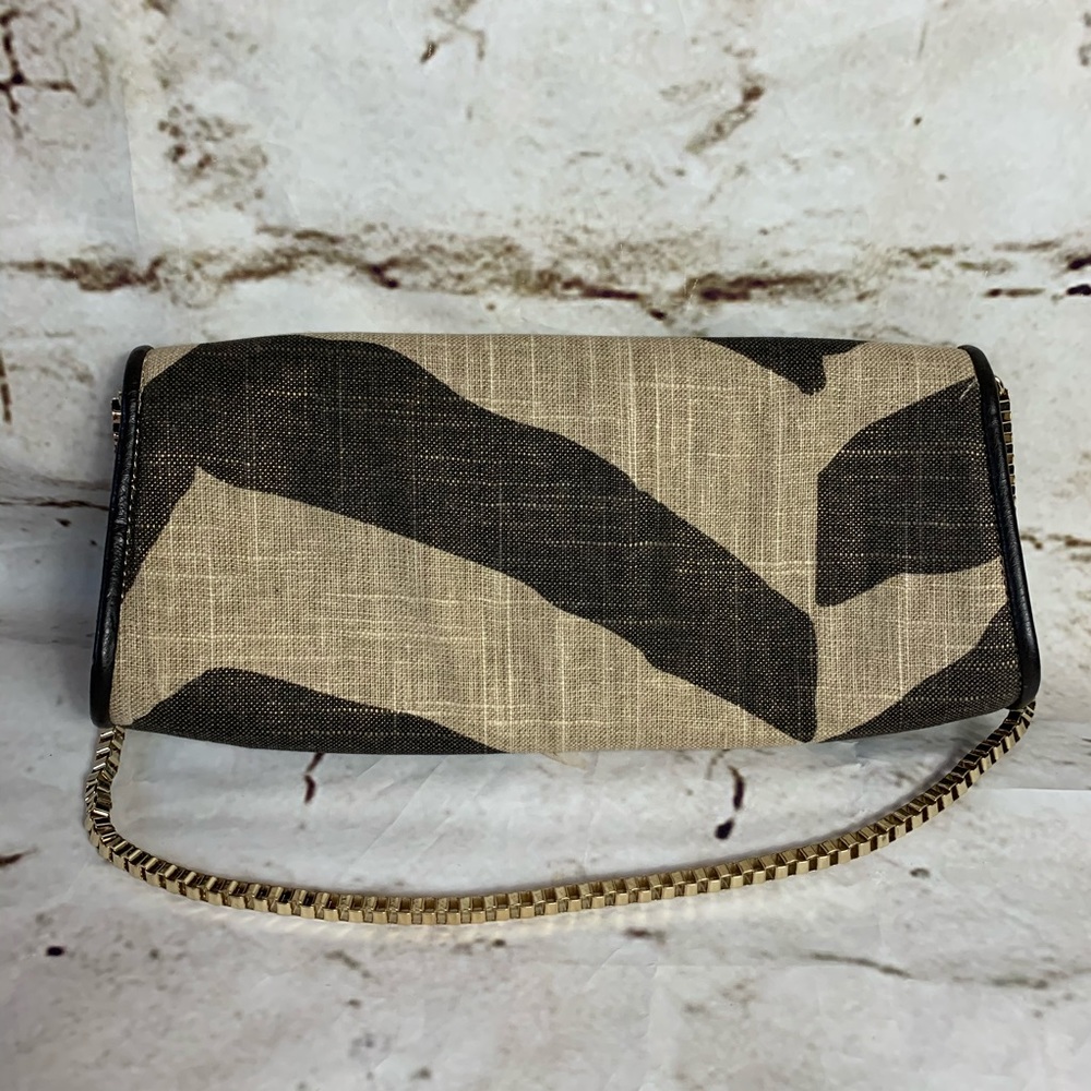Loft Zebra Print Burlap Style Texture - image 5